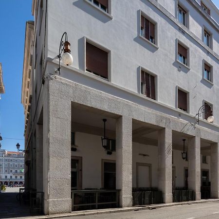 Vis A Vis Apartments Trieste Exterior foto