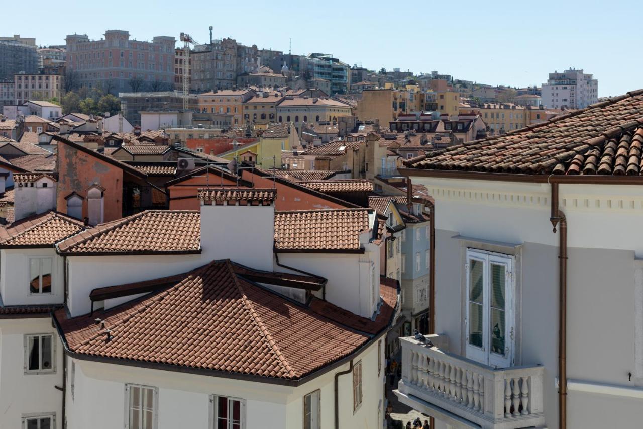 Vis A Vis Apartments Trieste Exterior foto